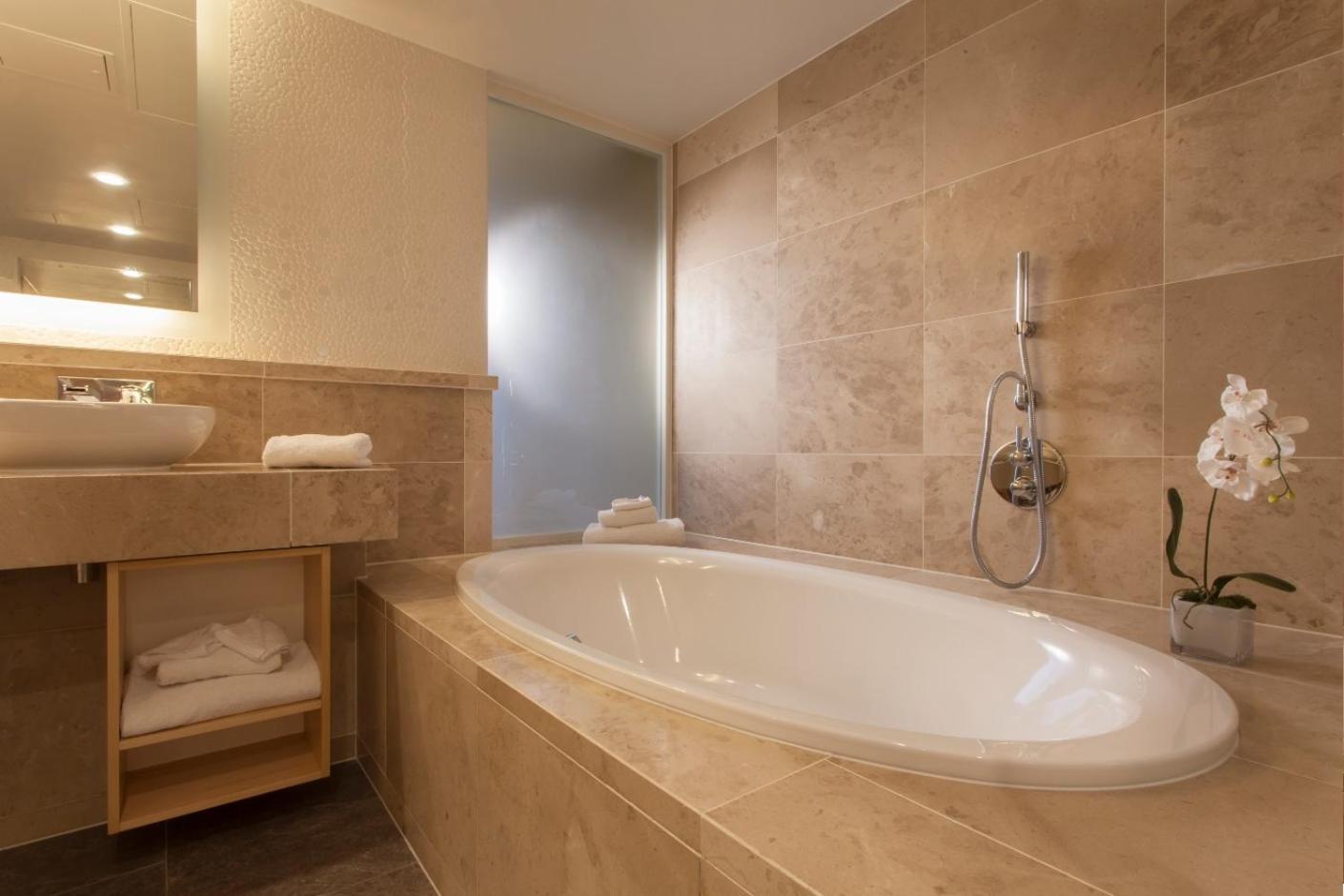 Genting & At World Birmingham Hotel Bickenhill