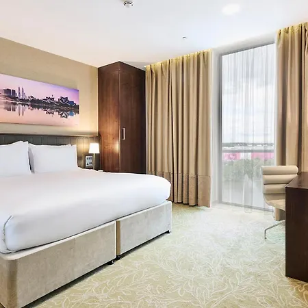 Genting Hotel & Spa At Resorts World Birmingham Bickenhill Exterior photo